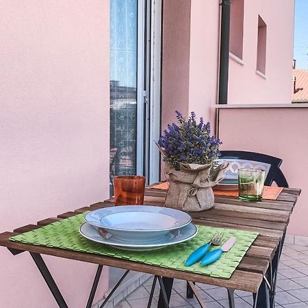 Appartamento Il Poeta - Affitti Brevi Italia Rímini Exterior foto